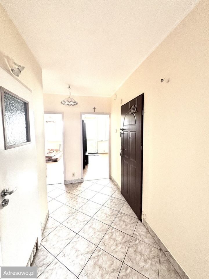 Mieszkanie 2-pokojowe Bielsko-Biała Leszczyny, ul. Konstantego Ildefonsa Gałczyńskiego. Zdjęcie 3