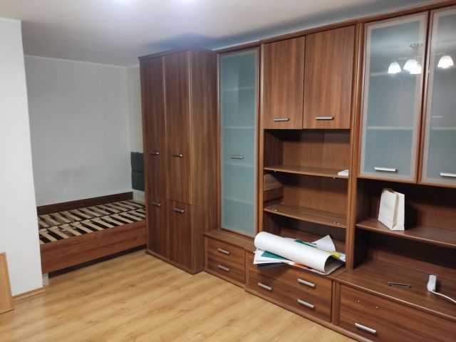 Mieszkanie 1-pokojowe Warszawa Włochy, ul. 1 Sierpnia. Zdjęcie 1