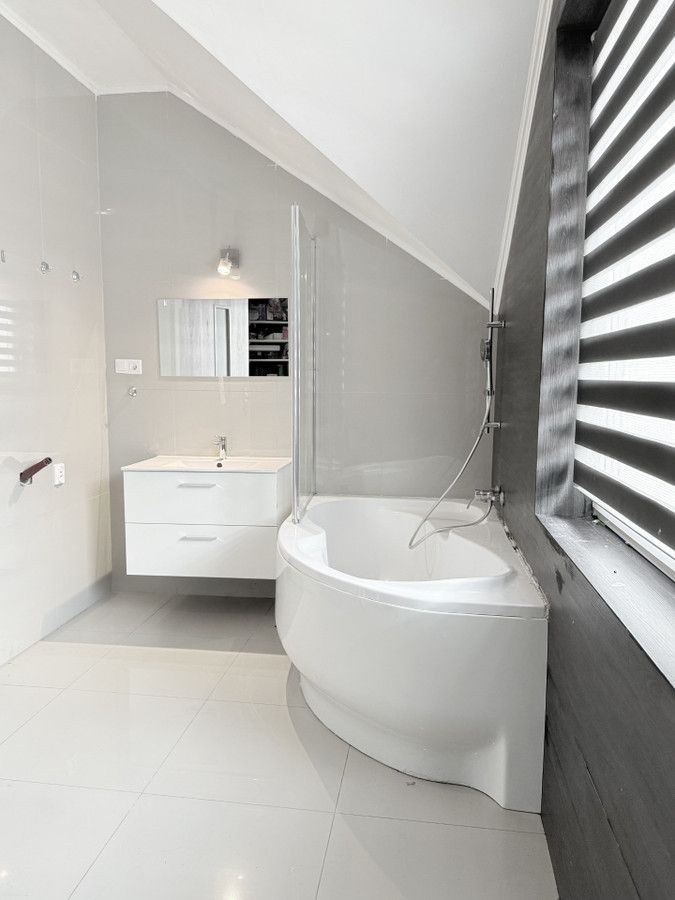 dom szeregowy, 4 pokoje Kraków Podgórze. Zdjęcie 18