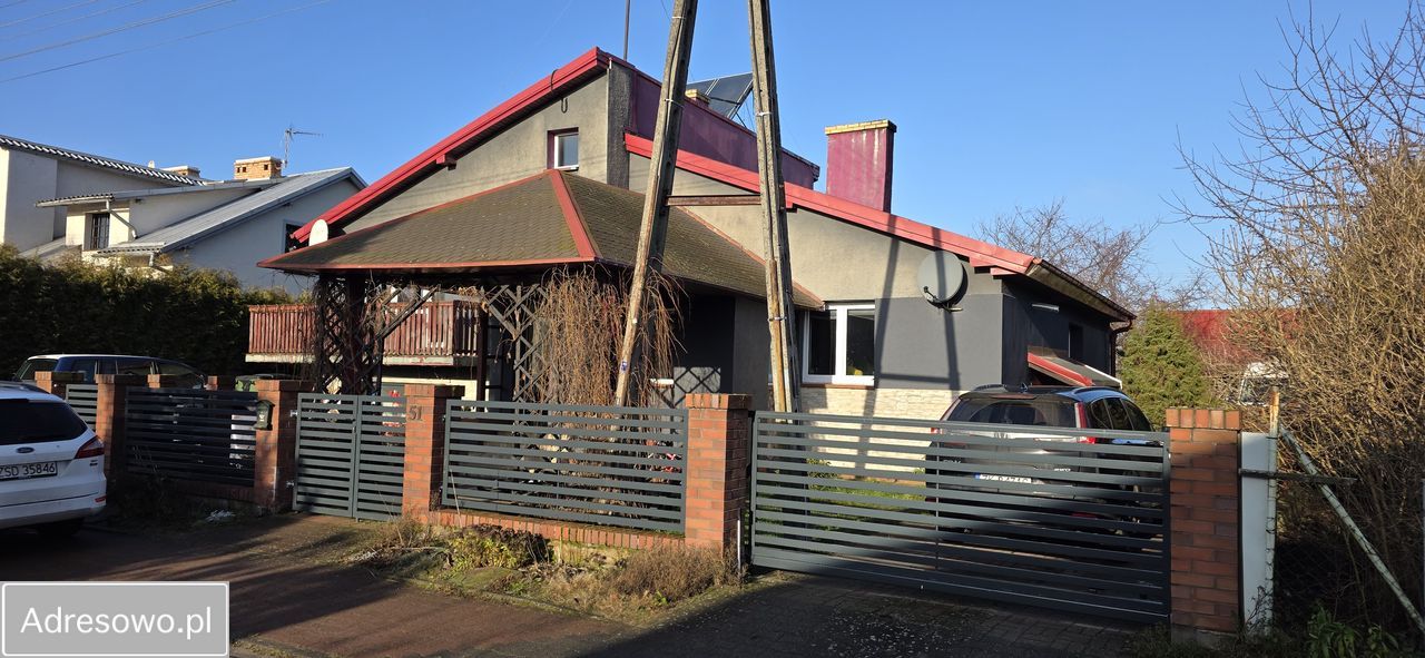 dom wolnostojący, 5 pokoi Łężek. Zdjęcie 1