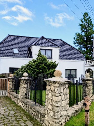 dom wolnostojący, 4 pokoje Schodnia, ul. Powstańców Śląskich. Zdjęcie 1