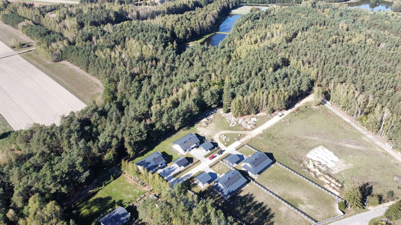 dom wolnostojący, 3 pokoje Feliksów. Zdjęcie 18