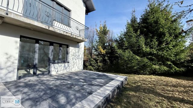 dom wolnostojący, 6 pokoi Miedziana Góra. Zdjęcie 17