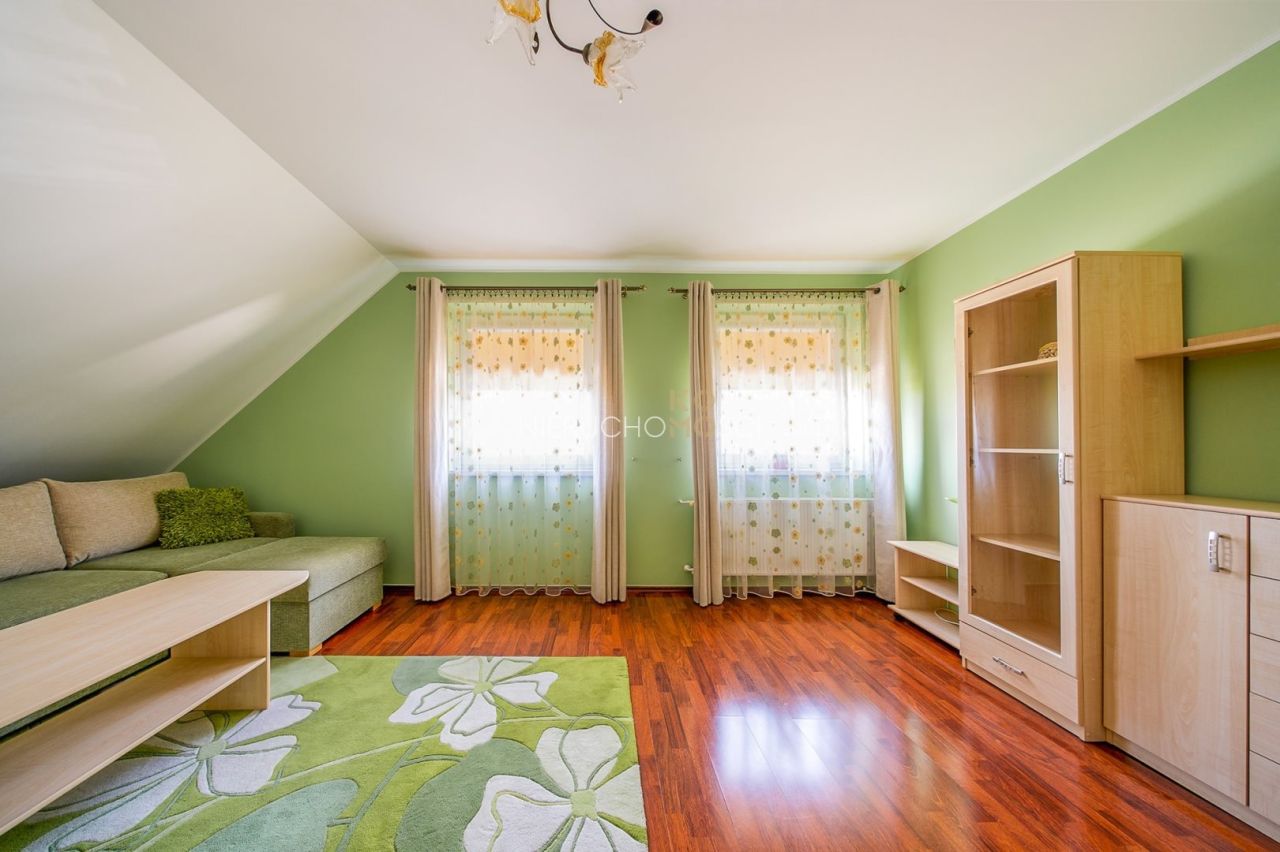 dom wolnostojący, 7 pokoi Brzeg Dolny. Zdjęcie 24