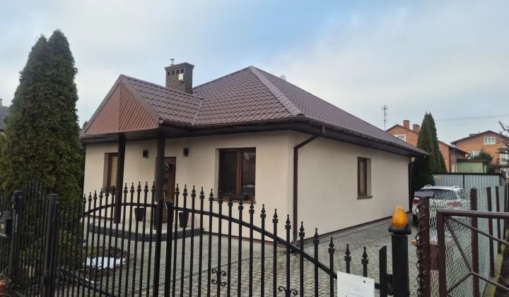 dom wolnostojący, 3 pokoje Kutno