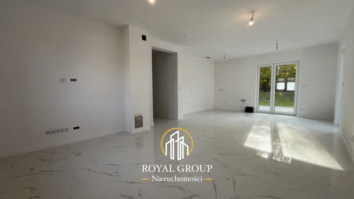 dom wolnostojący, 5 pokoi Krasienin