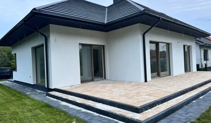 dom wolnostojący, 6 pokoi Radom Dzierzków, ul. Lubelska