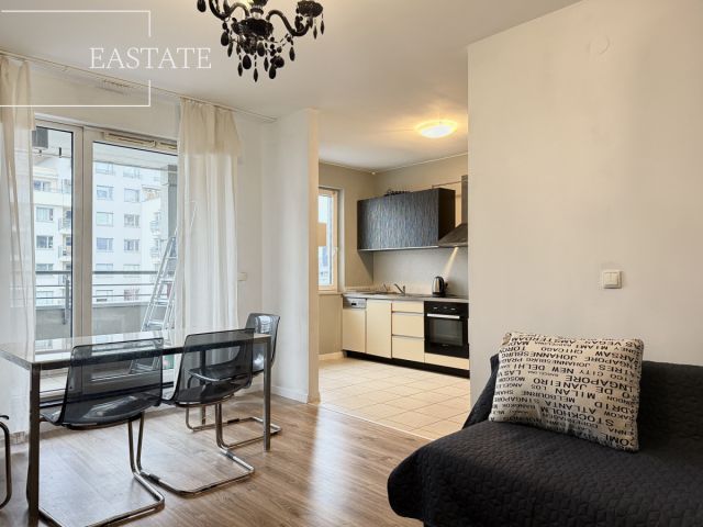 Mieszkanie 2-pokojowe Warszawa Praga-Południe, ul. Jana Nowaka-Jeziorańskiego. Zdjęcie 1