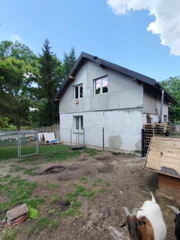 dom wolnostojący Dominów. Zdjęcie 1