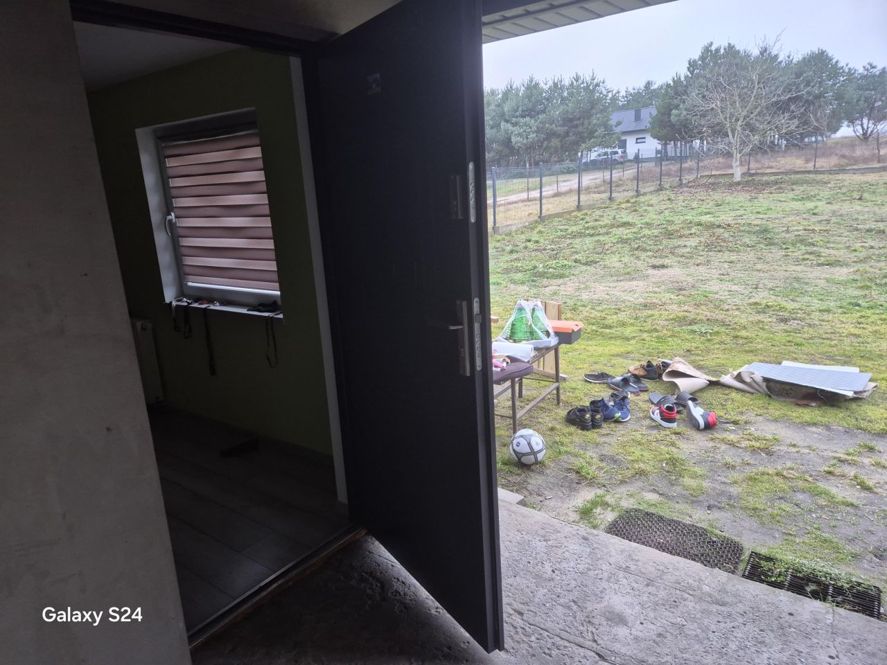 dom wolnostojący, 2 pokoje Niedźwiady Niedźwiady Małe. Zdjęcie 5