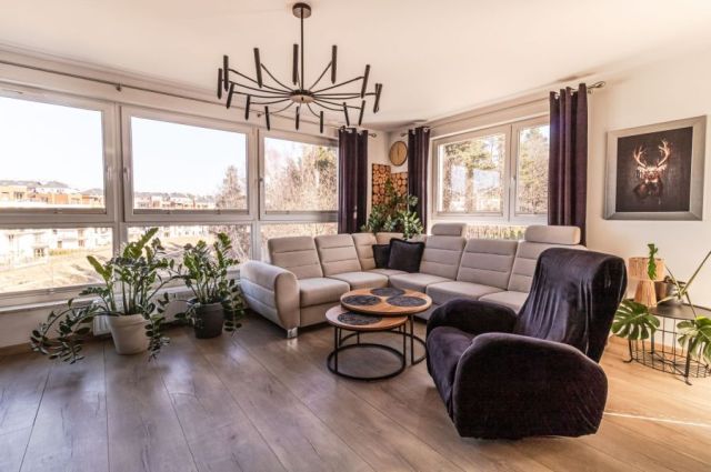 Mieszkanie 3-pokojowe Gdynia Chwarzno-Wiczlino. Zdjęcie 1