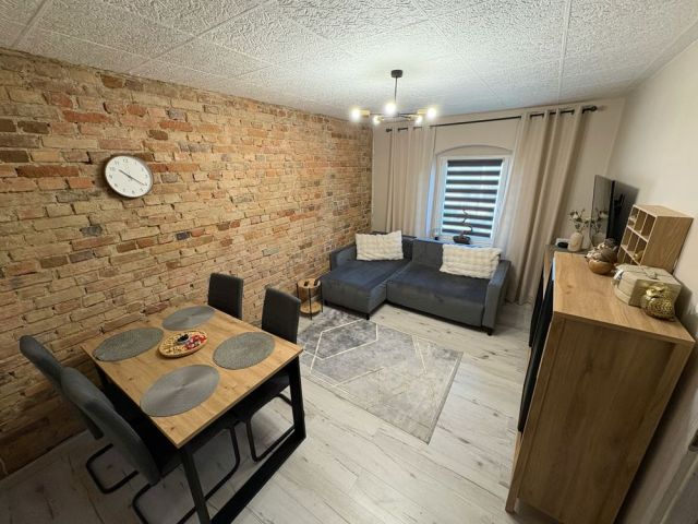 Mieszkanie 2-pokojowe Chwałków. Zdjęcie 1