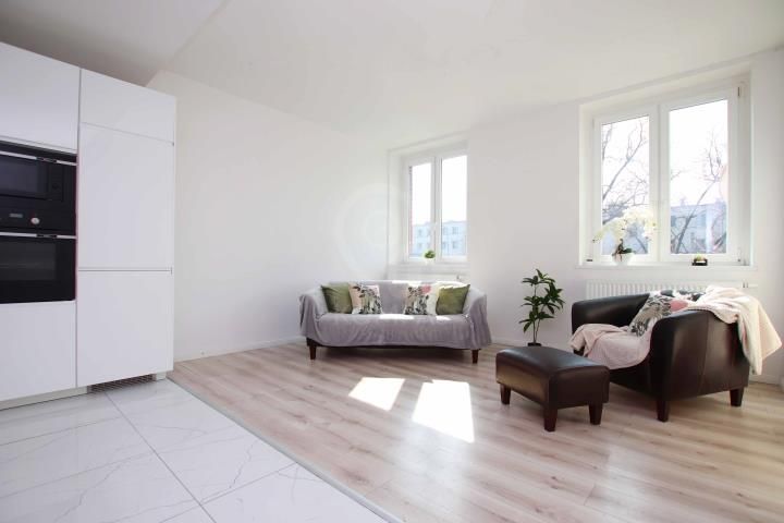 Mieszkanie 4-pokojowe Wrocław Krzyki, al. gen. Józefa Hallera. Zdjęcie 3