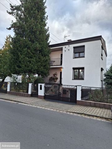dom wolnostojący, 8 pokoi Wrocław Karłowice. Zdjęcie 1