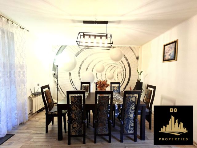 dom wolnostojący, 7 pokoi Nowy Dwór Mazowiecki. Zdjęcie 5