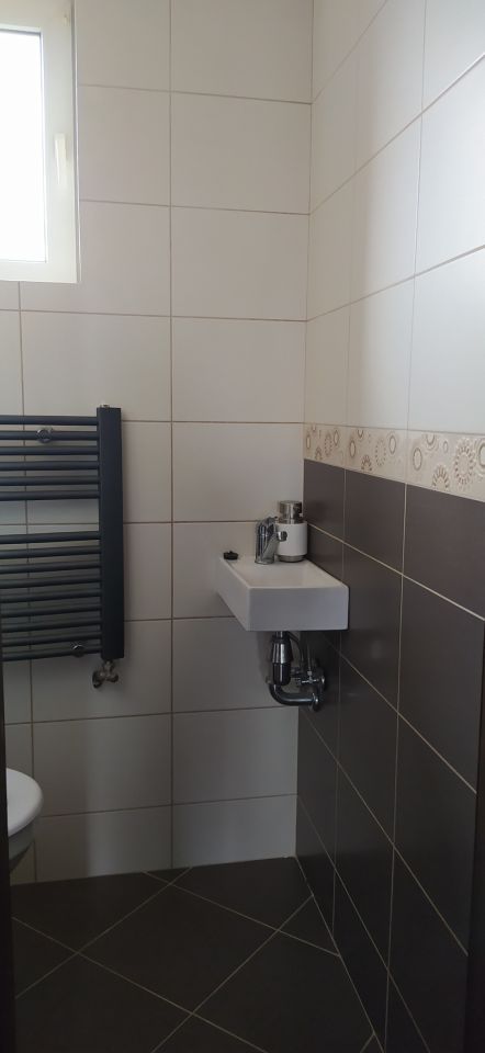 dom wolnostojący, 6 pokoi Ostrowiec Świętokrzyski Kolonia Robotnicza, ul. Jodłowa. Zdjęcie 12