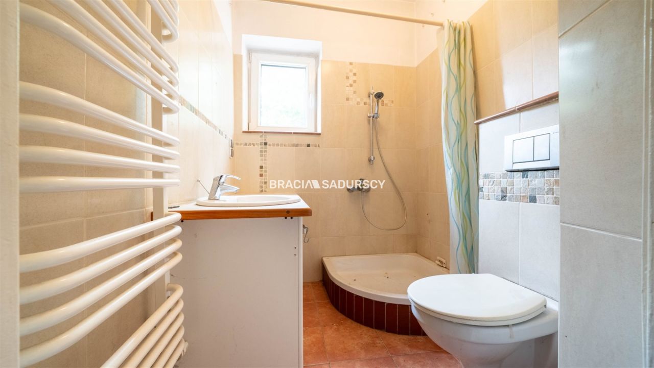 bliźniak, 7 pokoi Kraków Wola Justowska, ul. Eugeniusza Romera. Zdjęcie 9