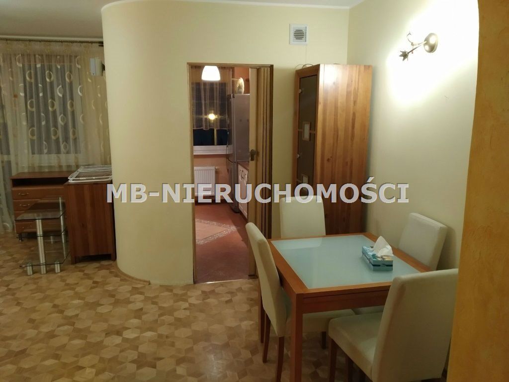 Mieszkanie 3-pokojowe Olsztyn Pieczewo, ul. Balbiny Świtycz-Widackiej. Zdjęcie 3