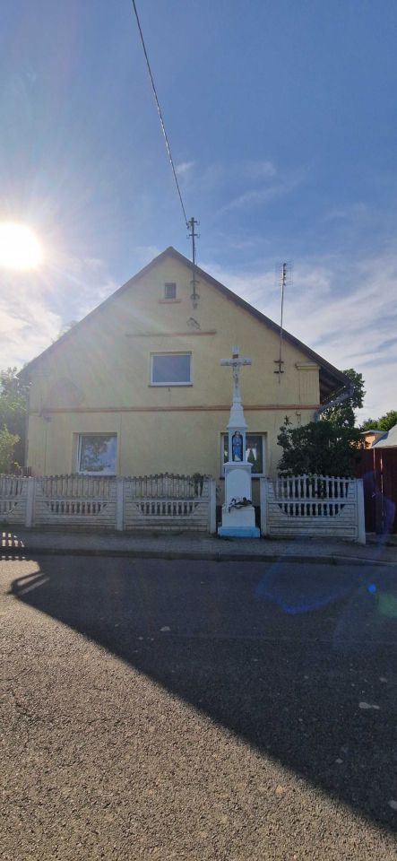gospodarstwo, 3 pokoje Lisięcice. Zdjęcie 1