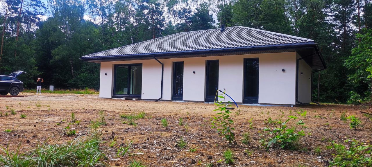 dom wolnostojący, 4 pokoje Ostrów, ul. Jurajska. Zdjęcie 2