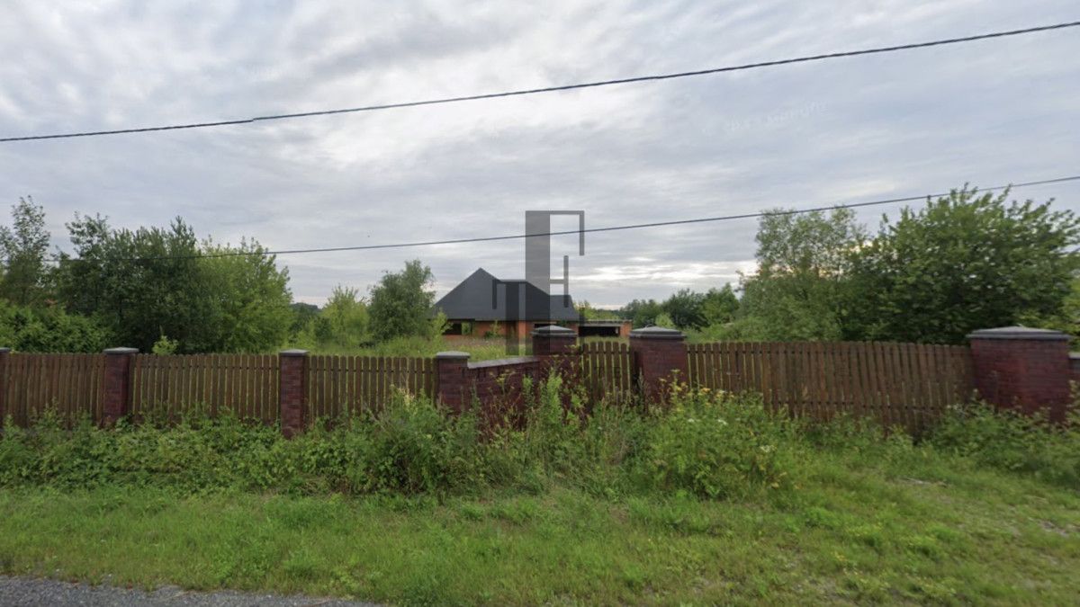 dom wolnostojący, 6 pokoi Worów