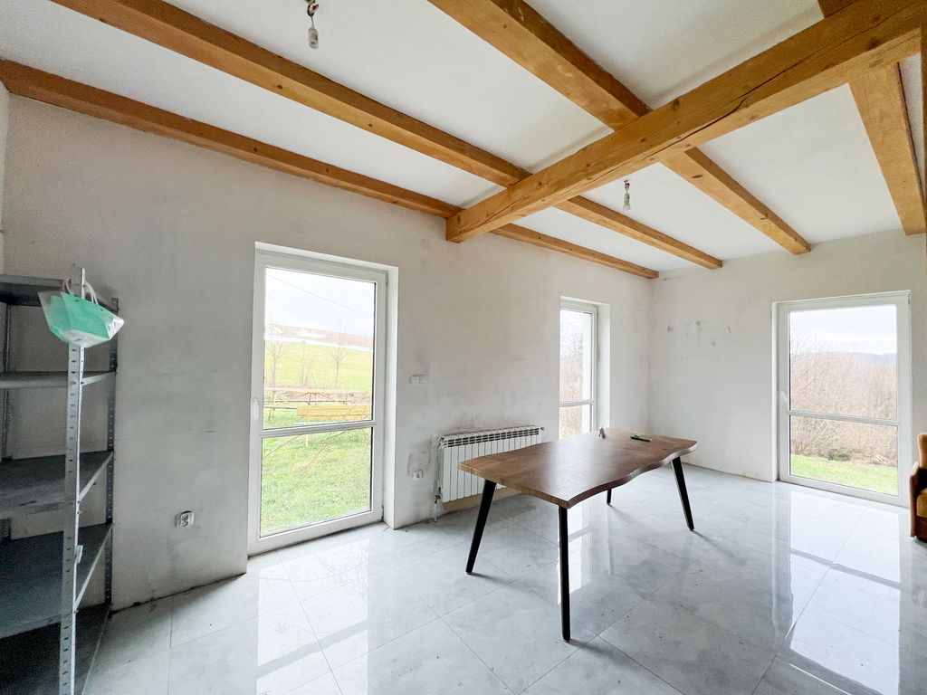 dom wolnostojący, 5 pokoi Niebocko. Zdjęcie 7