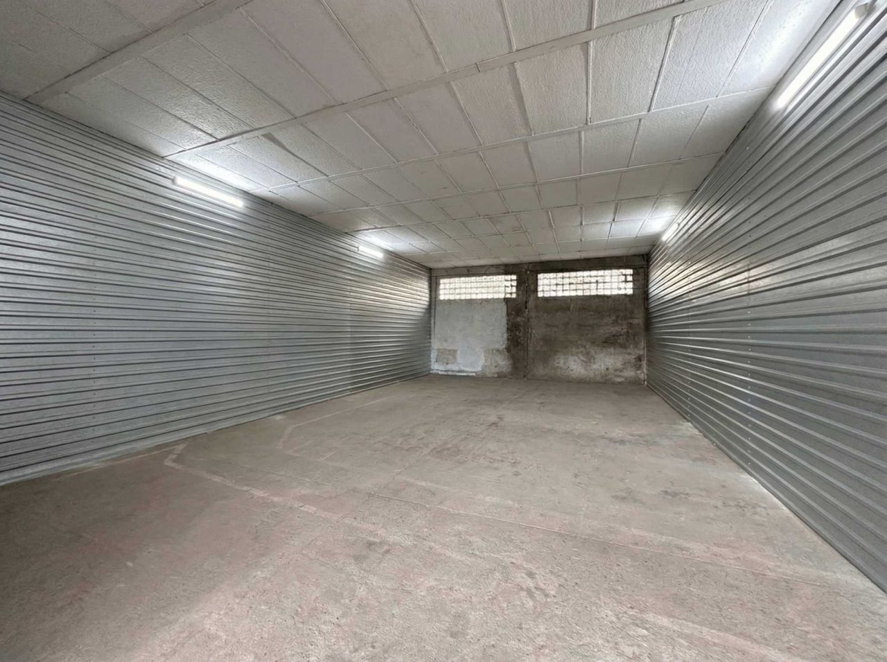 Hala/magazyn Nowogard, ul. gen. Józefa Bema. Zdjęcie 2