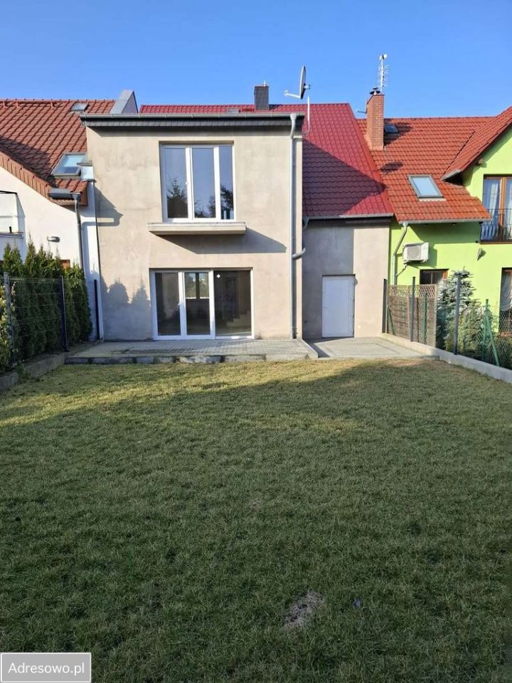 dom szeregowy, 3 pokoje Świebodzin, ul. Słoneczna. Zdjęcie 8