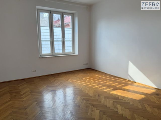 Lokal Kraków Zwierzyniec. Zdjęcie 5