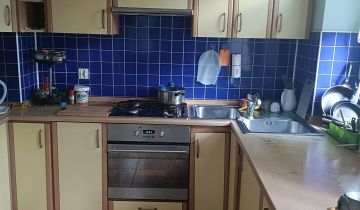 dom wolnostojący, 4 pokoje Wałbrzych Biały Kamień, ul. Krzysztofa Kamila Baczyńskiego