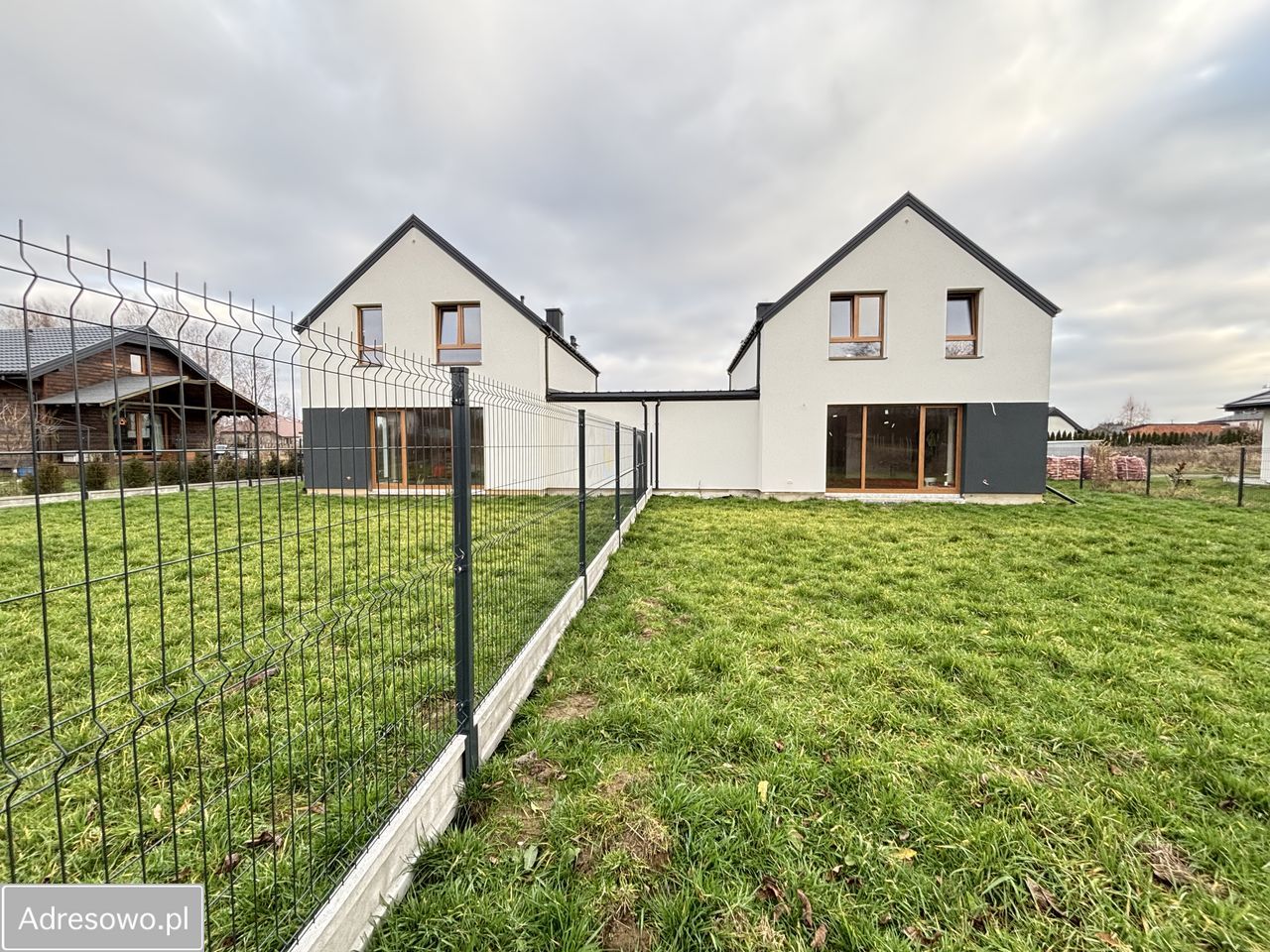 bliźniak, 4 pokoje Granice. Zdjęcie 11