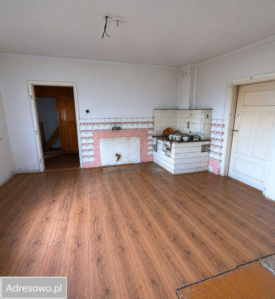 dom wolnostojący, 3 pokoje Hostynne. Zdjęcie 5
