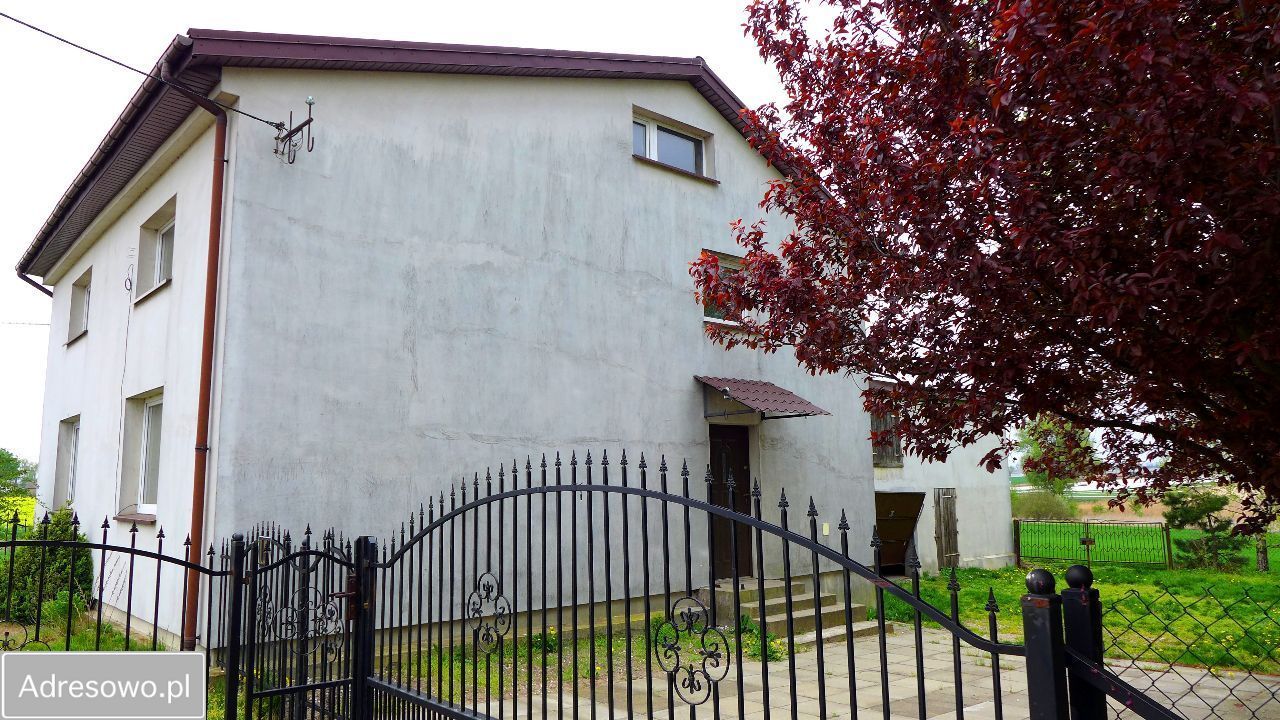 dom wolnostojący, 4 pokoje Borek. Zdjęcie 12