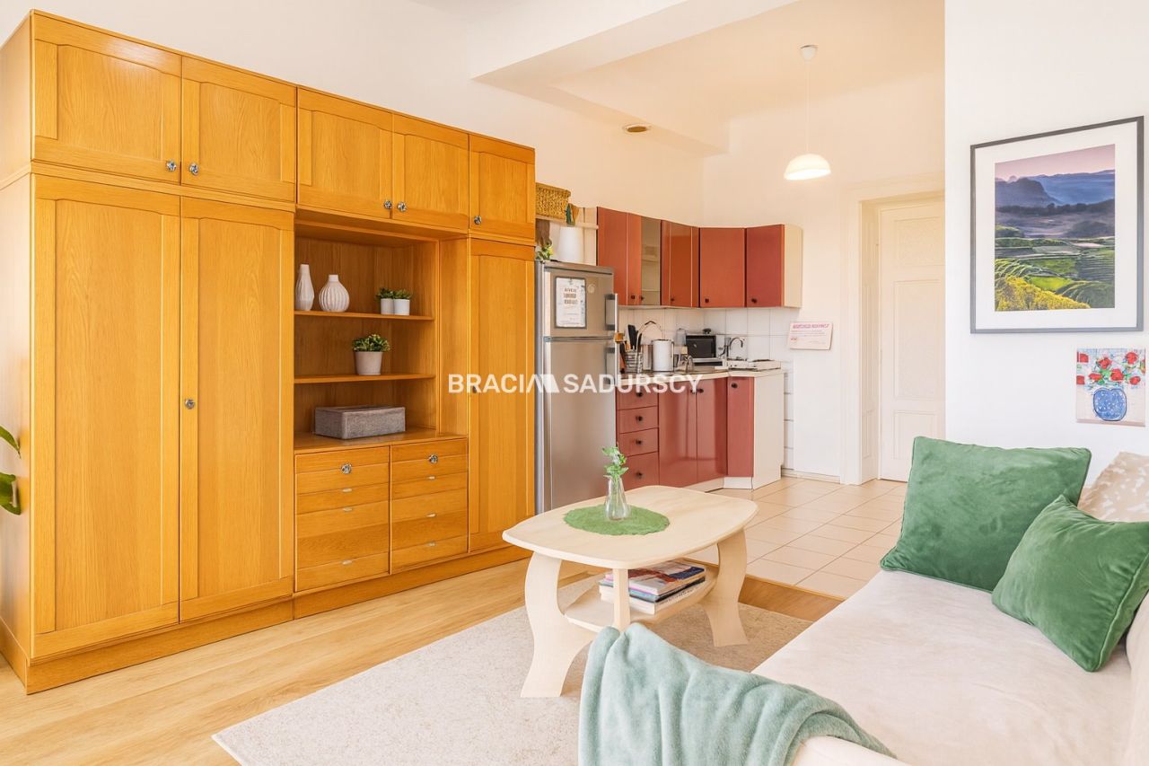 Mieszkanie 4-pokojowe Kraków Stare Miasto, ul. Mikołaja Zyblikiewicza. Zdjęcie 9