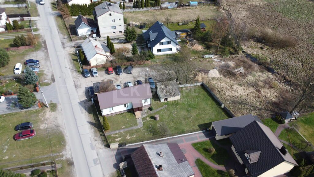 dom wolnostojący, 2 pokoje Kielce. Zdjęcie 21