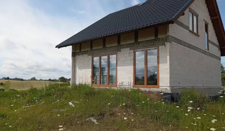 dom wolnostojący, 5 pokoi Liniewo