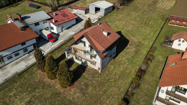 dom wolnostojący, 6 pokoi Zakrzów. Zdjęcie 1