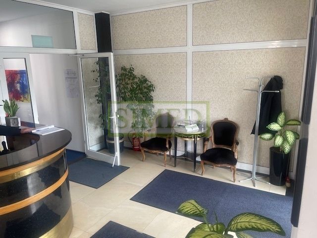 Biuro Warszawa Wilanów. Zdjęcie 4