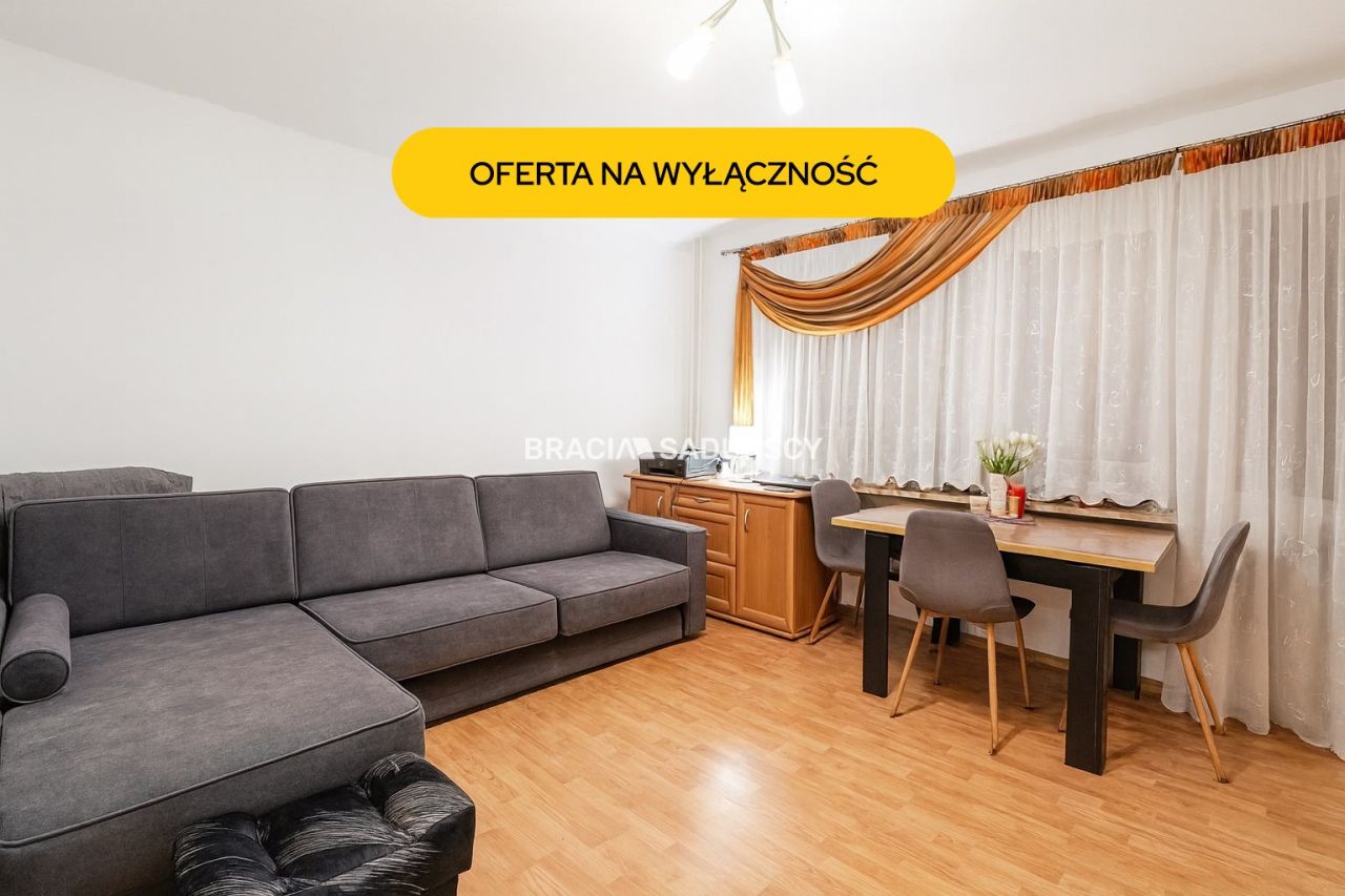 Mieszkanie 2-pokojowe Kraków Czyżyny, os. Dywizjonu 303. Zdjęcie 1