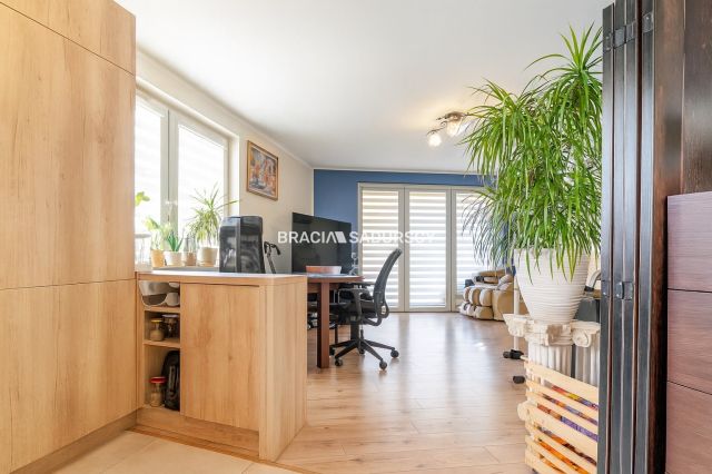 Mieszkanie 4-pokojowe Kraków Prądnik Czerwony, ul. Franciszka Bohomolca. Zdjęcie 5