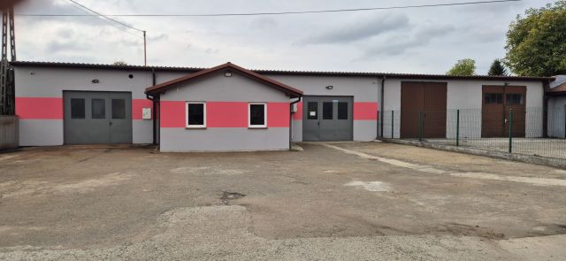 Hala/magazyn Cięcina, ul. Targowa. Zdjęcie 1