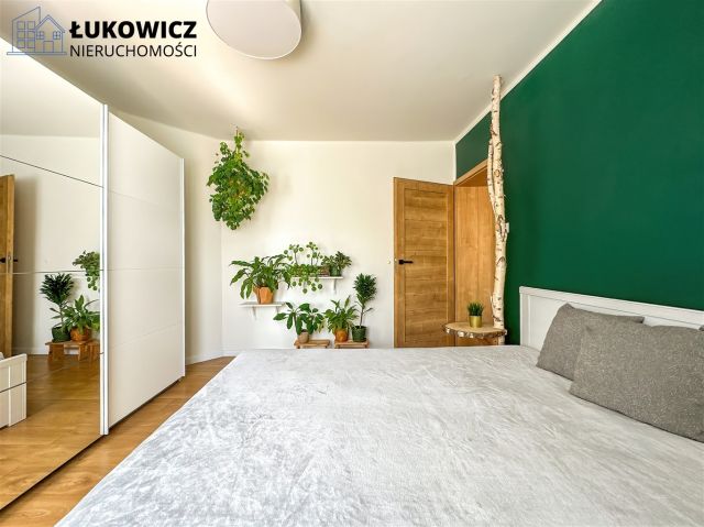 dom wolnostojący, 9 pokoi Kaniów. Zdjęcie 4