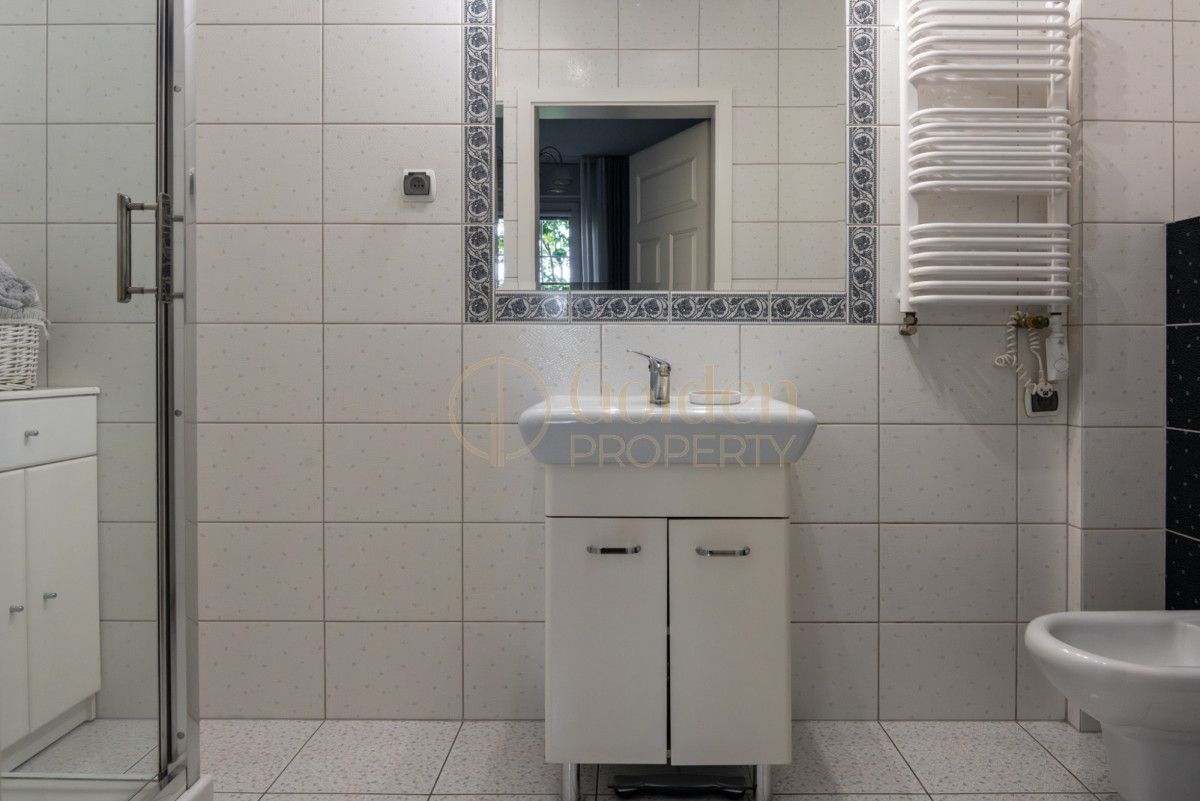 bliźniak, 15 pokoi Dębogórze. Zdjęcie 18