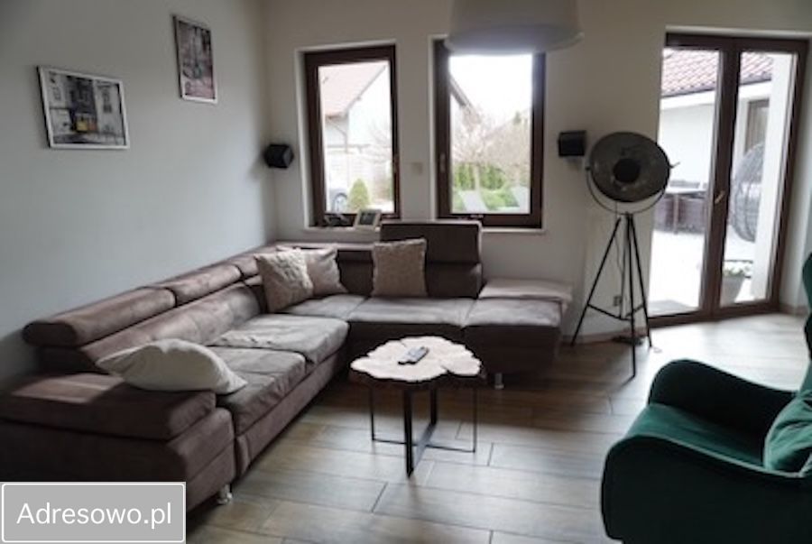 dom wolnostojący, 5 pokoi Pisarzowice, ul. Szkolna. Zdjęcie 9