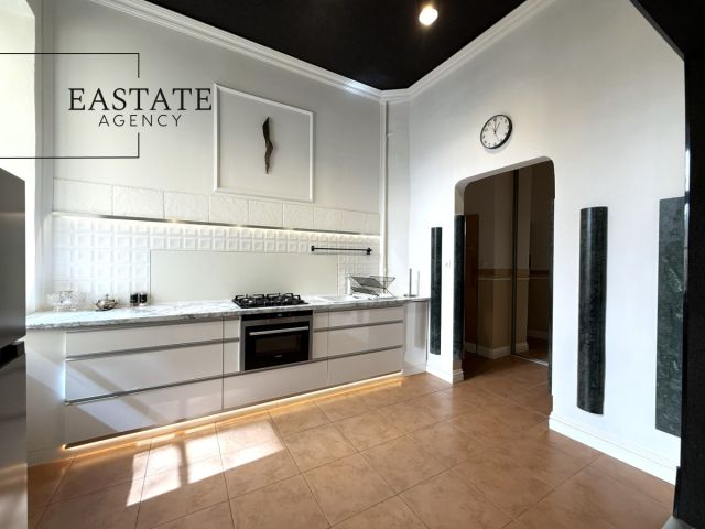 Mieszkanie 3-pokojowe Warszawa Śródmieście, ul. Koszykowa. Zdjęcie 5