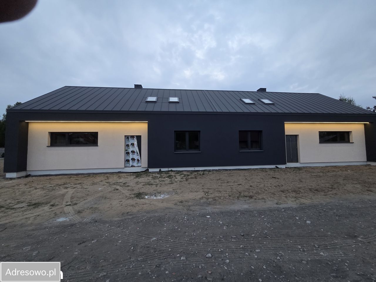 bliźniak, 4 pokoje Zawały. Zdjęcie 7