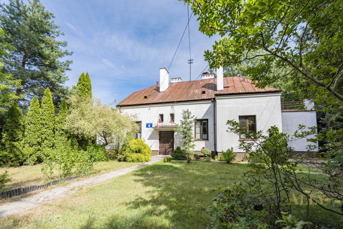 dom wolnostojący, 8 pokoi Pruszków Malichy. Zdjęcie 2