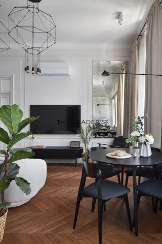 Mieszkanie 2-pokojowe Warszawa Śródmieście, ul. Lwowska. Zdjęcie 3