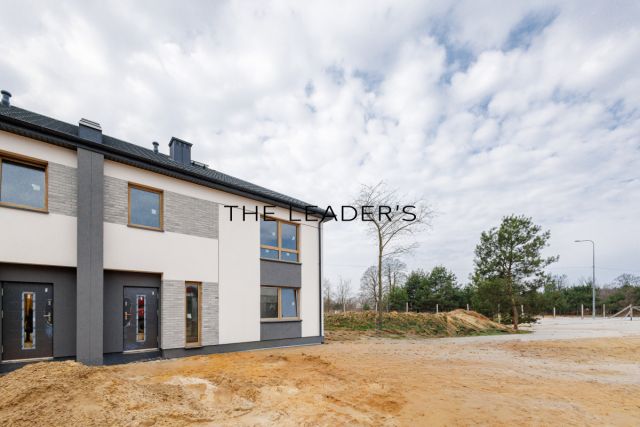 bliźniak, 5 pokoi Stanisławów Pierwszy, ul. Słoneczna. Zdjęcie 1