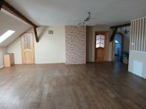 Mieszkanie 5-pokojowe Kabiny. Zdjęcie 1